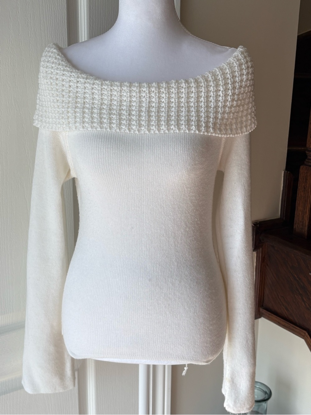 Vintage Y2K Off-Shoulder Knit Sweater